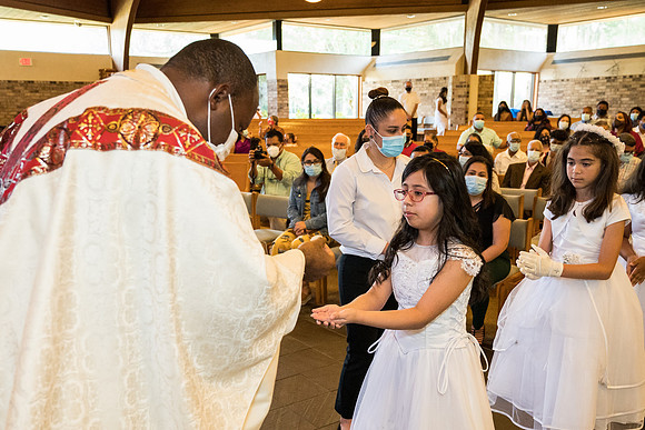 st-francis-first-communion-2021-930am 1080