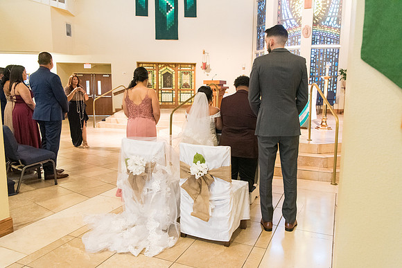 holy-redeemer-catholic-church-wedding-erika-and-ferdy 3496