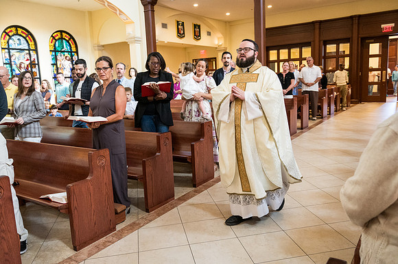 St James First Communion April 27 9 AM 0014