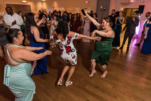 holy-redeemer-catholic-church-wedding-erika-and-ferdy 4587