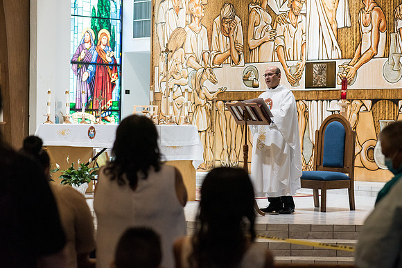 st-ann-first-communion-june-13 1010