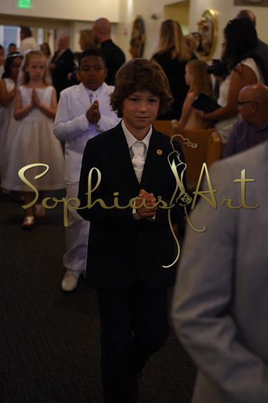 Holy-Family-First-Communion-April-29 2135