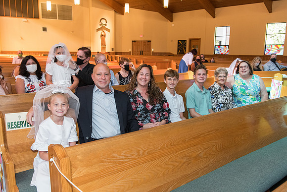 st-patrick-first-communion-may-8 1014