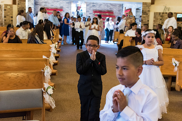 St-Francis-of-Assisi-First-Communions-May-4-1130 1288