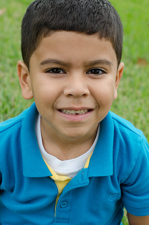 VazqueztellChristmas2013-70