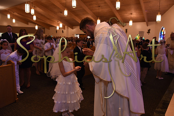 Holy-Family-First-Communion-April-29 2199
