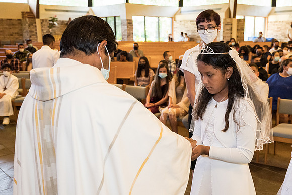 st-francis-first-communion-2021-1130am 1087
