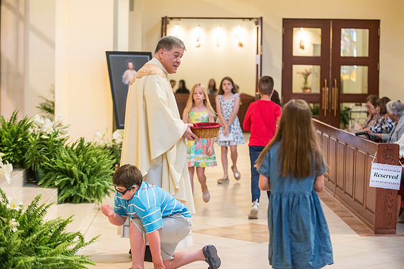 St James First Communion April 27 11 AM 0052
