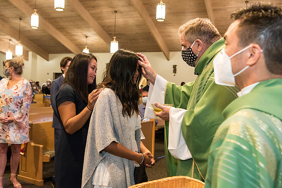 confirmation-2020-holy-family 1095