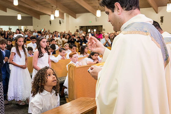 Holy Family First Communion May 4 0271