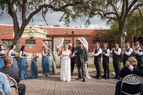 winter-park-farmers-market-wedding-erin-and-devan-selections 1345