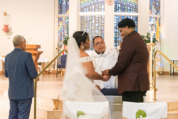holy-redeemer-catholic-church-wedding-erika-and-ferdy 3468