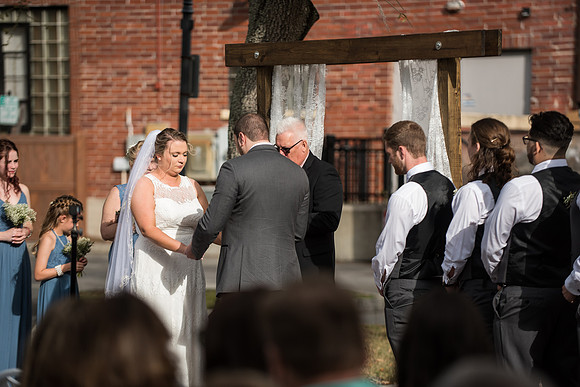 winter-park-farmers-market-wedding-erin-and-devan-selections 1331