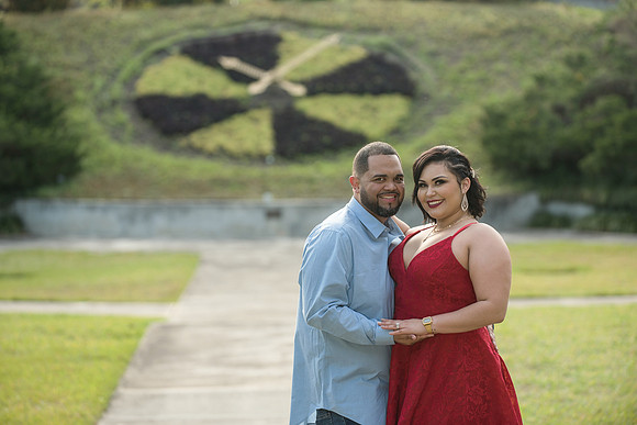 Leu-Gardens-Engagement-Session-Noraliz-and-Luis 11052