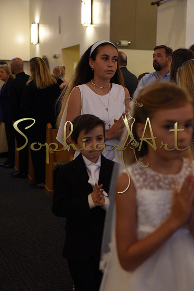 Holy-Family-First-Communion-April-29 2124