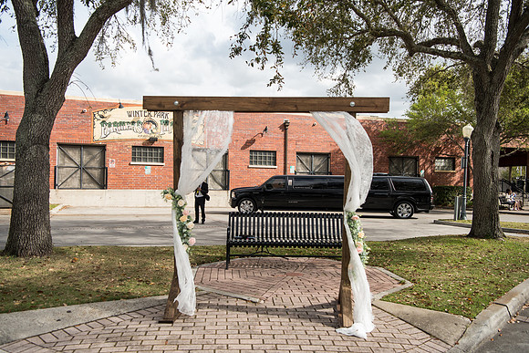 winter-park-farmers-market-wedding-erin-and-devan-selections 1158