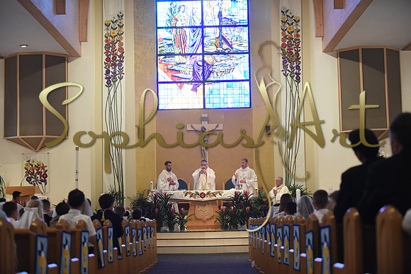 Holy-Family-First-Communion-April-29 2182