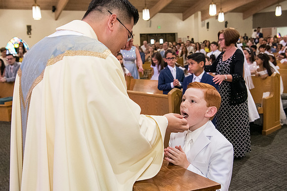 Holy Family First Communion May 4 0055