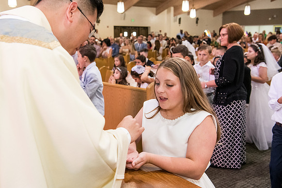 Holy Family First Communion May 4 0142