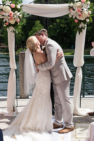 bohemian-celebration-hotel-wedding-georgina-and-david 1395