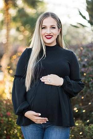 Sarah and Nick Maternity 0068-Edit