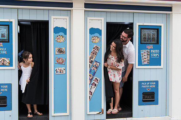disneys-boardwalk-engagement-session-janitza-and-brian 1068