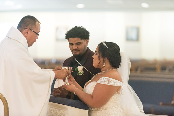 holy-redeemer-catholic-church-wedding-erika-and-ferdy 3577