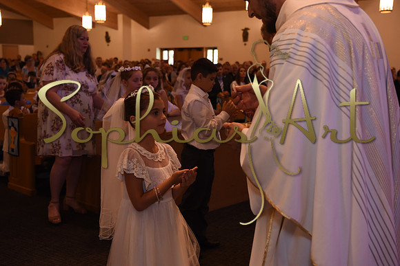 Holy-Family-First-Communion-April-29 2188