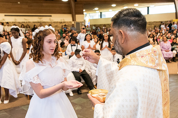 St Francis First Communion May 4 0310
