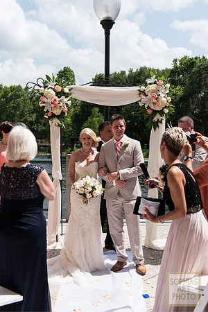 bohemian-celebration-hotel-wedding-georgina-and-david 1400