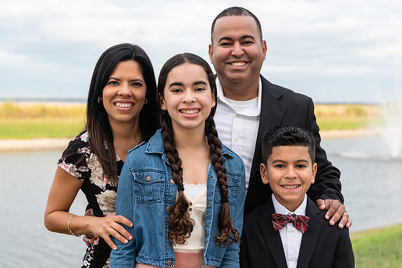 Vazqueztell Rosa Family Session 2018 1022-Edit