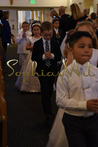 Holy-Family-First-Communion-April-29 2106