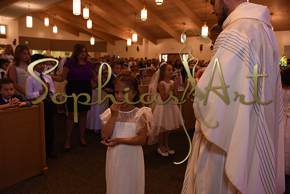 Holy-Family-First-Communion-April-29 2238