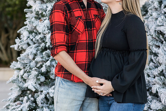 Sarah and Nick Maternity 0043-Edit