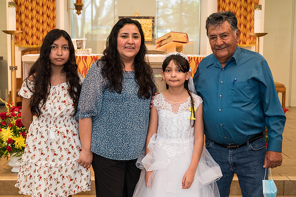 good-shepherd-first-communion-may-22-615pm 1001