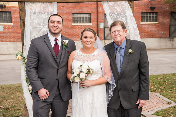 winter-park-farmers-market-wedding-erin-and-devan-selections 1360