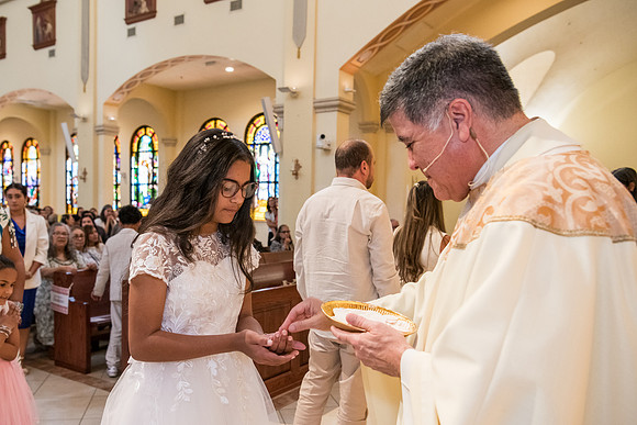 St James First Communion May 4 0201
