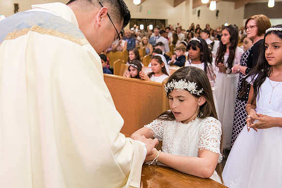 Holy Family First Communion May 4 0135