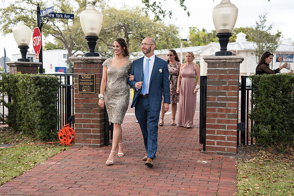 winter-park-farmers-market-wedding-erin-and-devan-selections 1165
