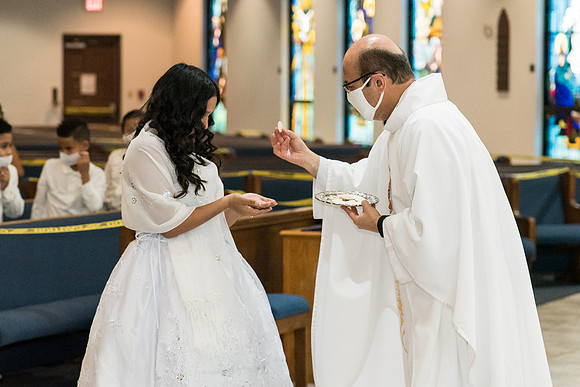 first-communion-st-ann-june-27 1013
