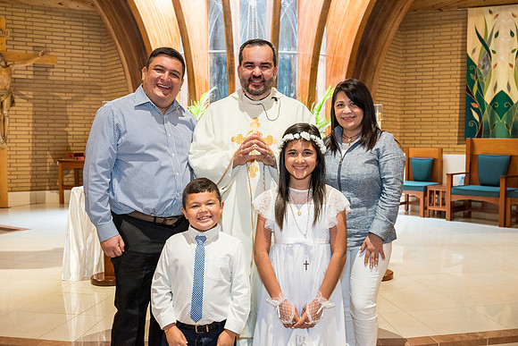 st-john-vianney-first-communion-may-29-2021 1064