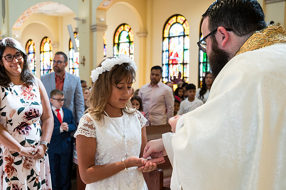 St James First Communion April 27 9 AM 0067