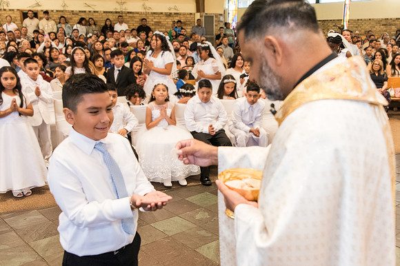 St Francis First Communion May 4 0320-Edit