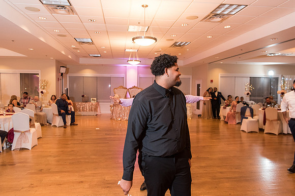 holy-redeemer-catholic-church-wedding-erika-and-ferdy 4494