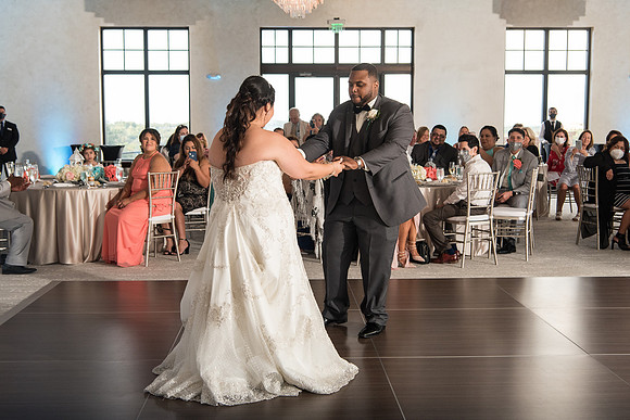 bella-collina-wedding-giselle-and-Wil-final-selections 1516