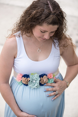 Winter-Garden-Maternity-Session-Jill-and-Fermin 10882