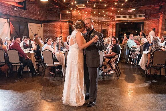 winter-park-farmers-market-wedding-erin-and-devan-selections 1558