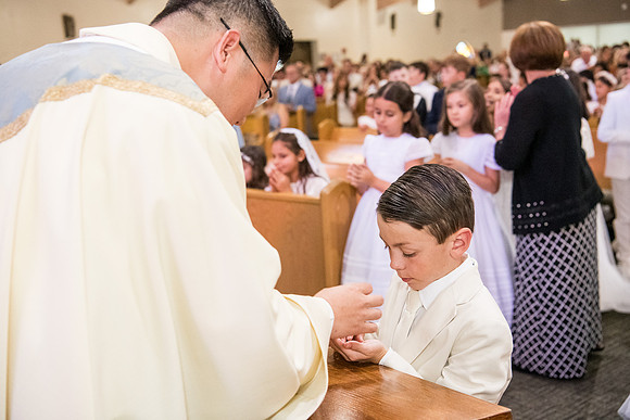 Holy Family First Communion May 4 0063