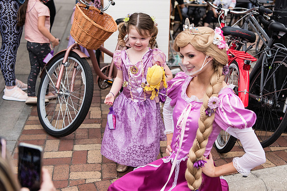 rapunzel-event-plant-street-flower-cart 1128final