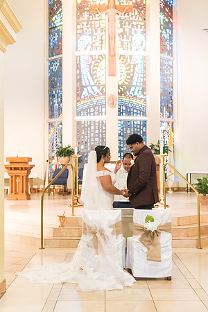 holy-redeemer-catholic-church-wedding-erika-and-ferdy 3606